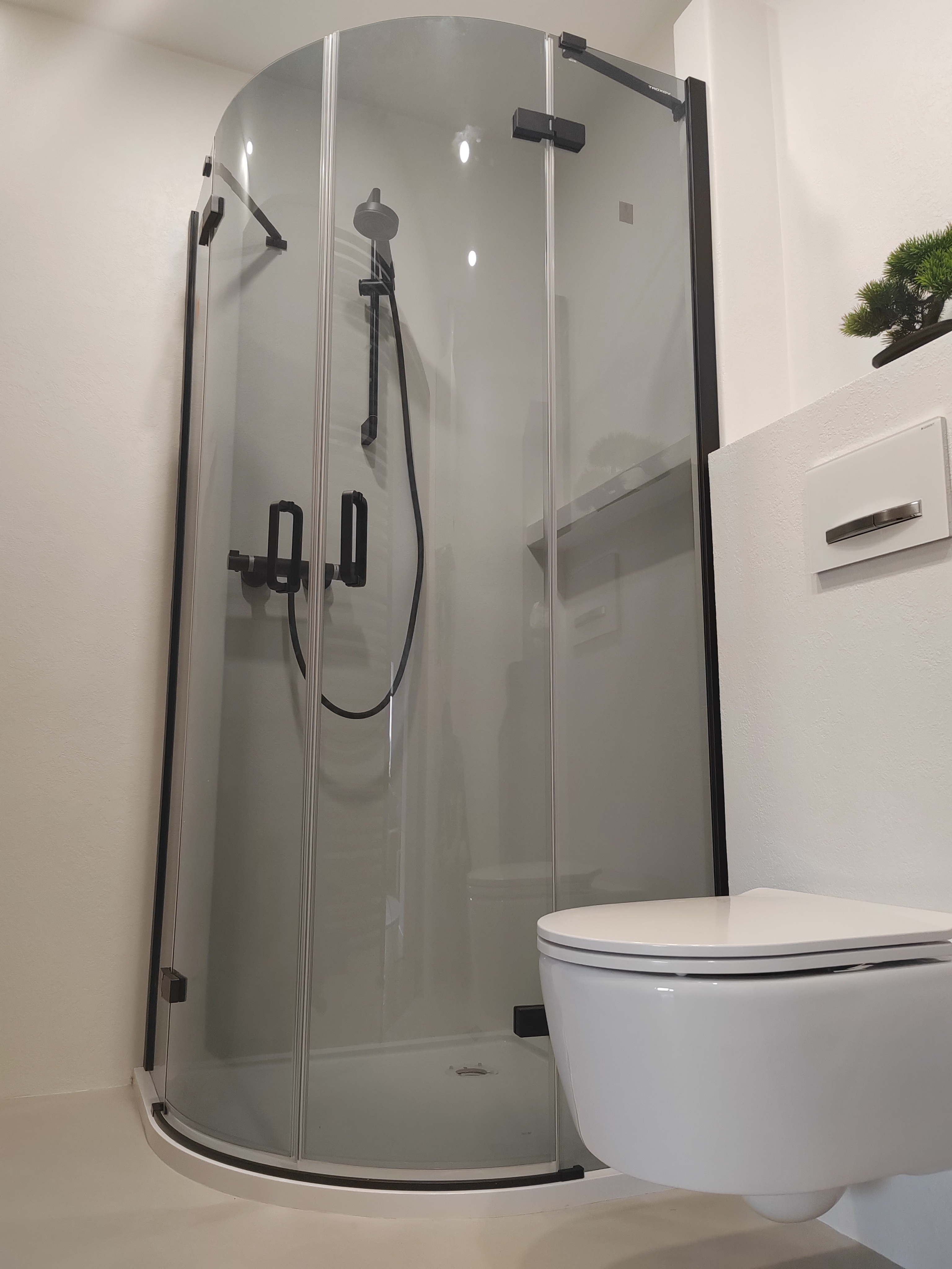 Shower Cabin - After